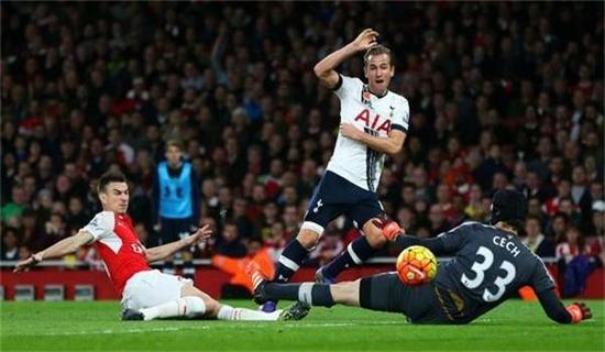 两队有过多 两队有过多